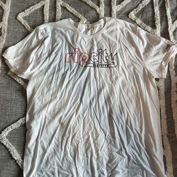 Fruit of the Loom White Rip City Men's Tee - Picture 1 of 3